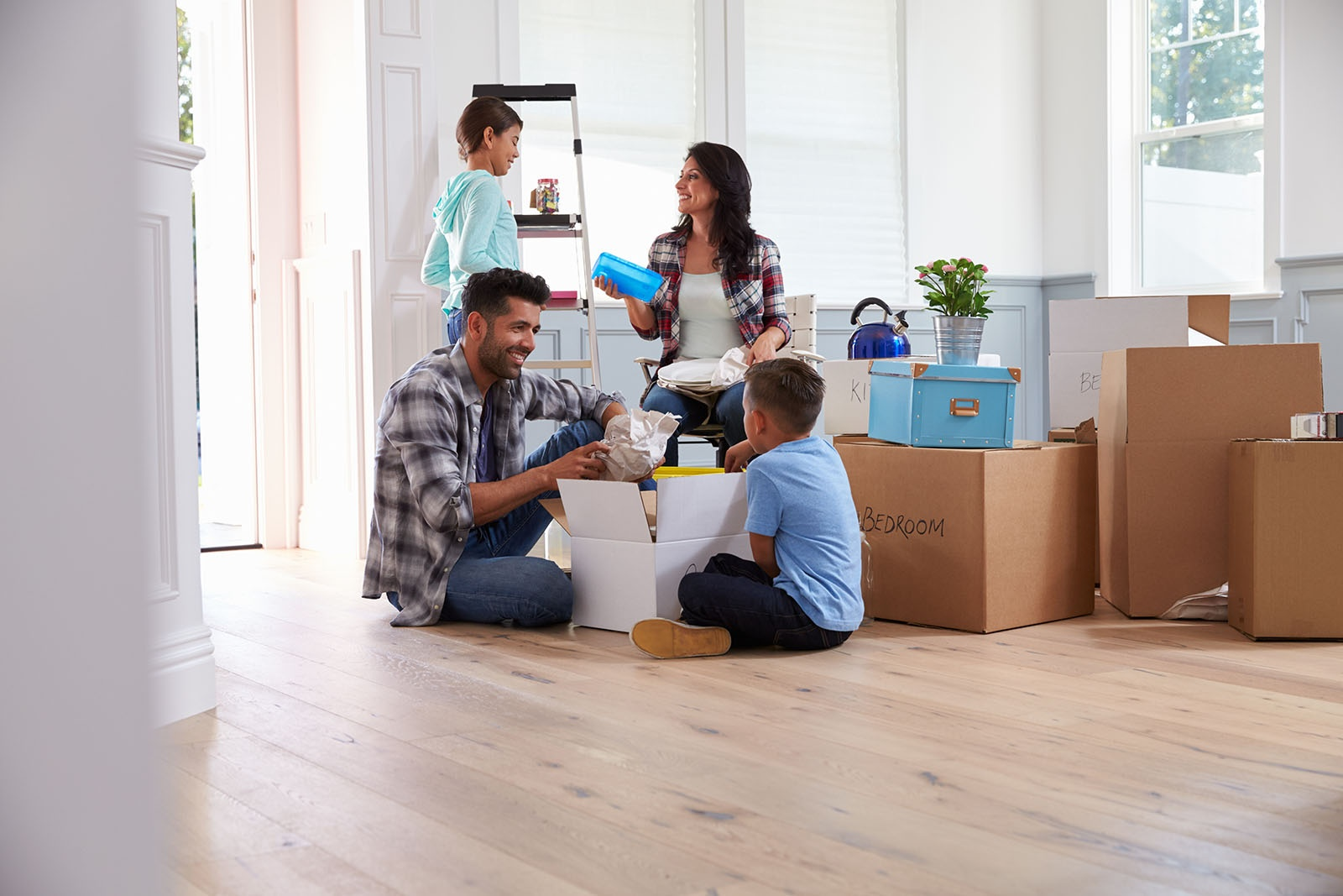 How to Move Heavy Appliances Safely: A Complete Guide for a Damage-Free Relocation